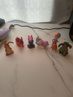 Tonies x6 assorted characters